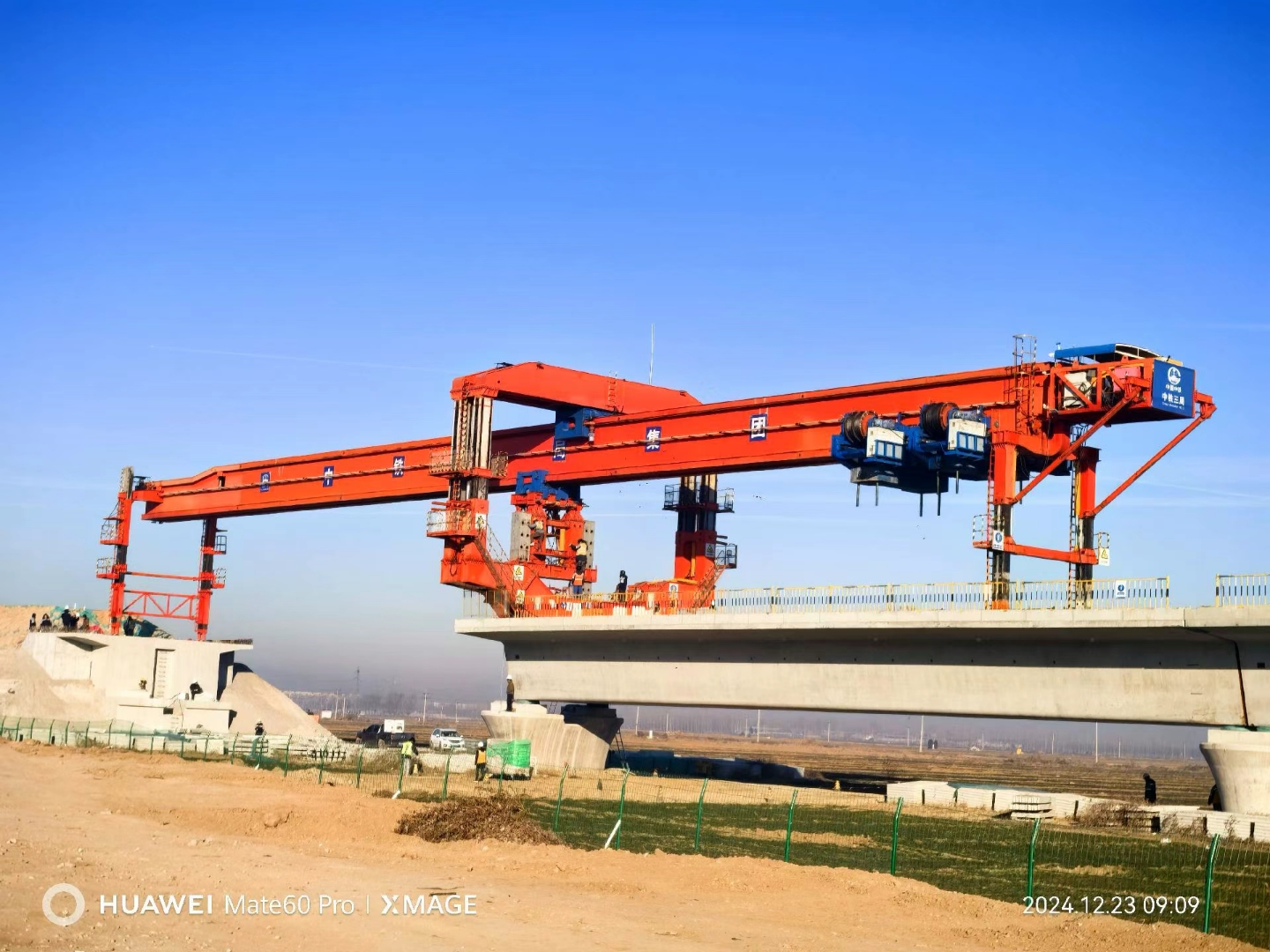 辽阳架桥机厂家 步履式架桥机的主要结构组成和工作原理