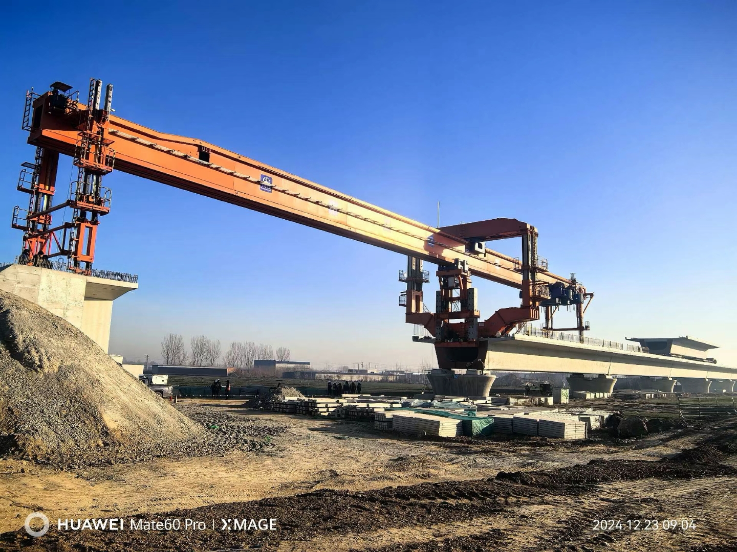 锦州架桥机厂家 如何确保50米架桥机的安全性能？